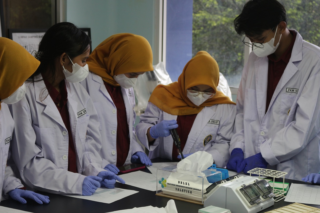 Universitas Diponegoro Laksanakan Bimbingan Teknis Identifikasi Vektor, Roden, dan Pemeriksaan Plasmodium di BBLKL Salatiga